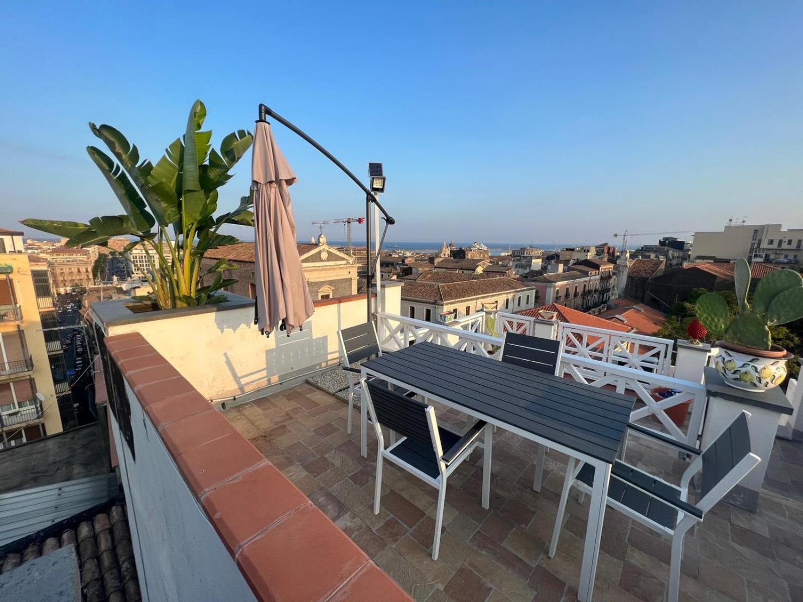 Apartament La Terrazza Sul Cielo Katania Zewnętrze zdjęcie